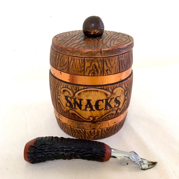 Vintage Dining Vintage Bar Accessories Snack Barrel And Rustic Can